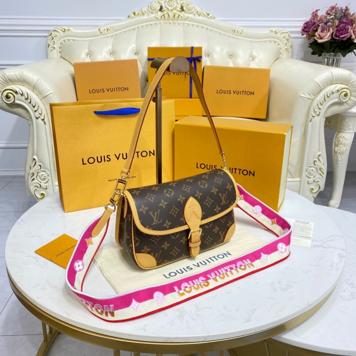 Shop Louis Vuitton Diane (M46049) by Suiren724
